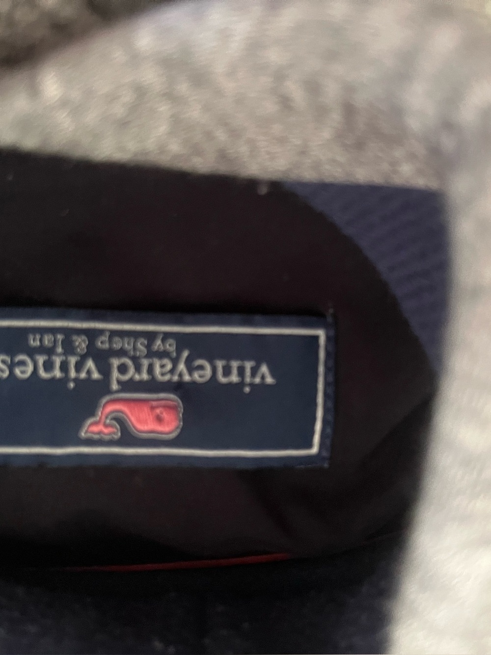 Vineyard Vines sweatshirt